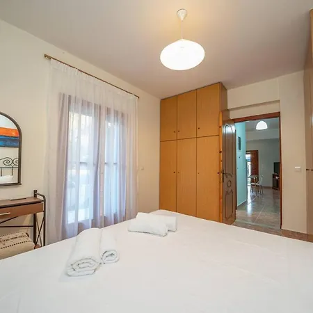 Afroditi Holiday Home - Blue Apartment Σβορωνάτα Εξωτερικό φωτογραφία